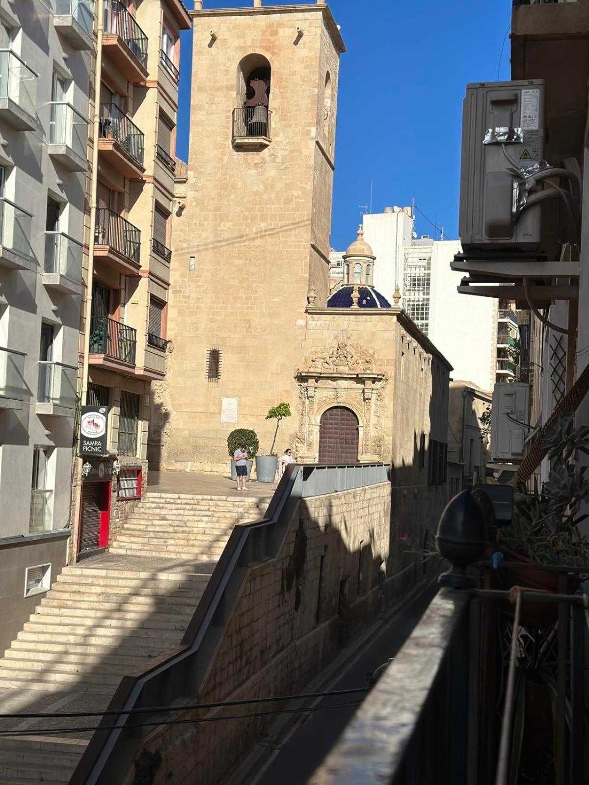 Apartamento Santa Maria 阿利坎特 外观 照片